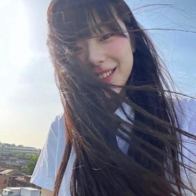 上演 海报
